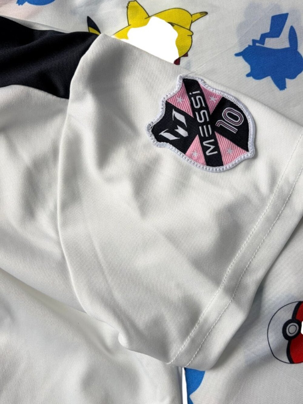 Messi Collection Youth Soccer Jersey White Pink #10 Performance Shirt Size 8 - Picture 5 of 9